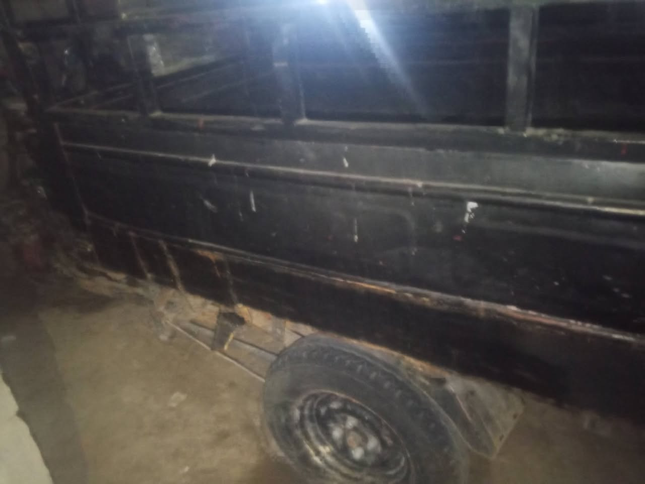 سلام عليكم  ستوته ام تي ار ***********
كلك كلك للبيع السعر 375وبيه مجال 
ستوته مكينه جديده وباتري جديد
 وصالنصه جديده واكسن جديد ستوته ناعمه 
وبدي مابي خياست 
بس شاصي وركبه  ملحوم وبيه خياس قليل
