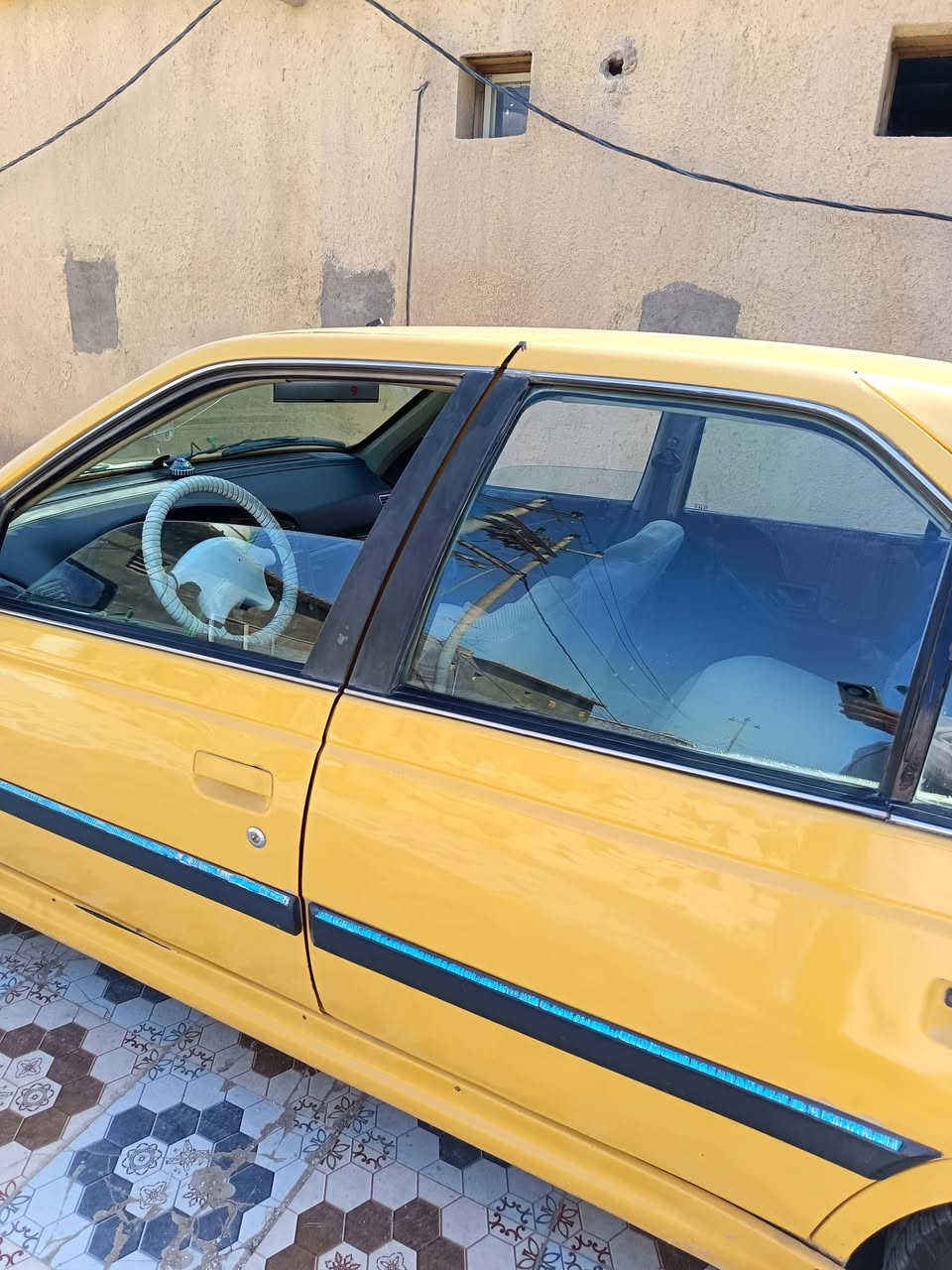 السلام عليكم بيجو بارص أجره ذي قار سنويه لغاية 2027 بيها/كازكيت /حداديه جديده عربانه خلفيه كامله صدر كامل معه المشط جديد زوج تاير جديد اسبوع من شاده مكان السيارة ديوانيه والمالك ايضن ديوانيه /سعر 30 بيها مجال للطيبين رقم موبايل *********** /بيه واتساب
