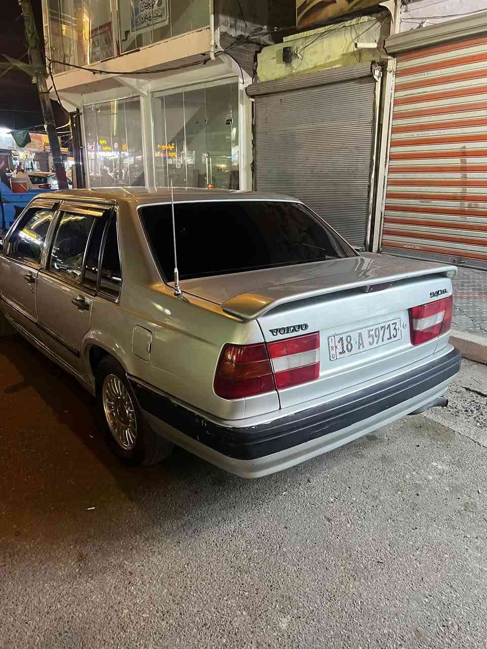 سلام عليكم
للبيع فولفو موديل 1992

سيارة نظيفة ومعتنى بيها، جاهزة للاستخدام وما تحتاج صرف.
بلكتات +بخاخات +فيتبم كلة جديد +تانكي جديد 
فريز جديد 

* حدادية ممتازة
* مكينة نظيفة وتبريدها شغال
* دواخل نظيفة جداً
* كشن (داخلية) نظيف ومرتب
* السيارة مكفولة من ناحية الشغل
* مصبوغة عام
* رقم بابل

السعر: 67 (قابل للتفاوض بحدود المعقول)

للاستفسار والاتصال:
*********** واتساب
*********** اتصال
