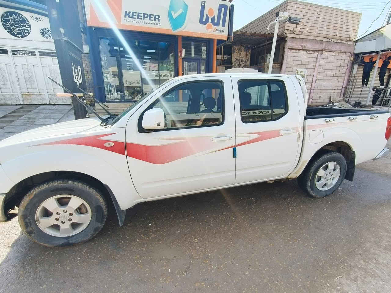 سلام عليكم
سياره نيفاره مديل2013 تبريد تدفه حدادديه جديده 
ضربه خفيفه بل جاملغ مثل مابين بل صوره سنويه بسمي تحويل مباشر رقم ميسان 
العنوان ميسان رقم***********
