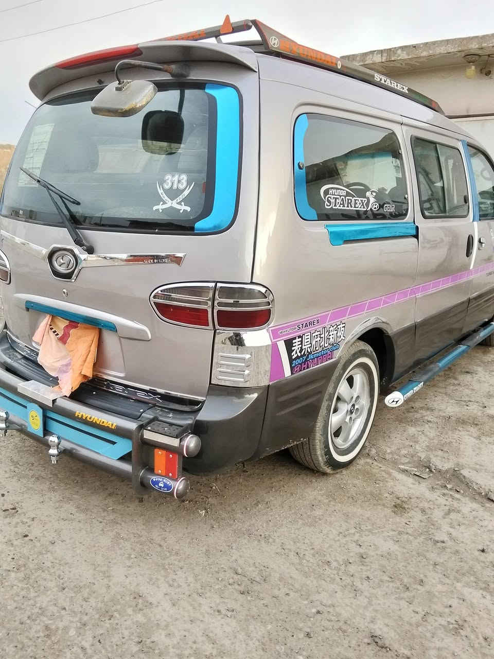 السلام عليكم 2007 أصل تكمه وسنويه رقم ديالى سنويه 28 مصفره هيئة ومرور تحويل مباشر  مكينه خيط بخار كير اكسل كفاله تخم تاير جديد حداديه خير من الله كهربائية دروعه سيبايه سياحي اربع دسك بيه صبغ حزام اثر شخوط والصور عندي القديمات مالته سياره تبريد شغال جاهزه كبل الشارع المكان ديالى السعر 78 شراي اتصل ***********
