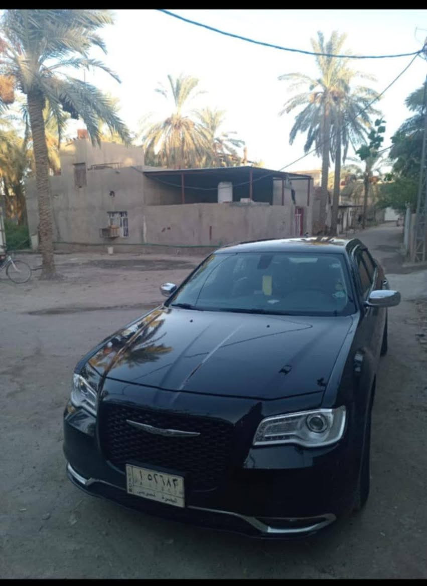 اوبامه 2015معليه2018سياره جديده تخم تأير مكينه كير مكفولات راقم بصر سياره مكفوله باقي التفاصيل عل رقم ***********
