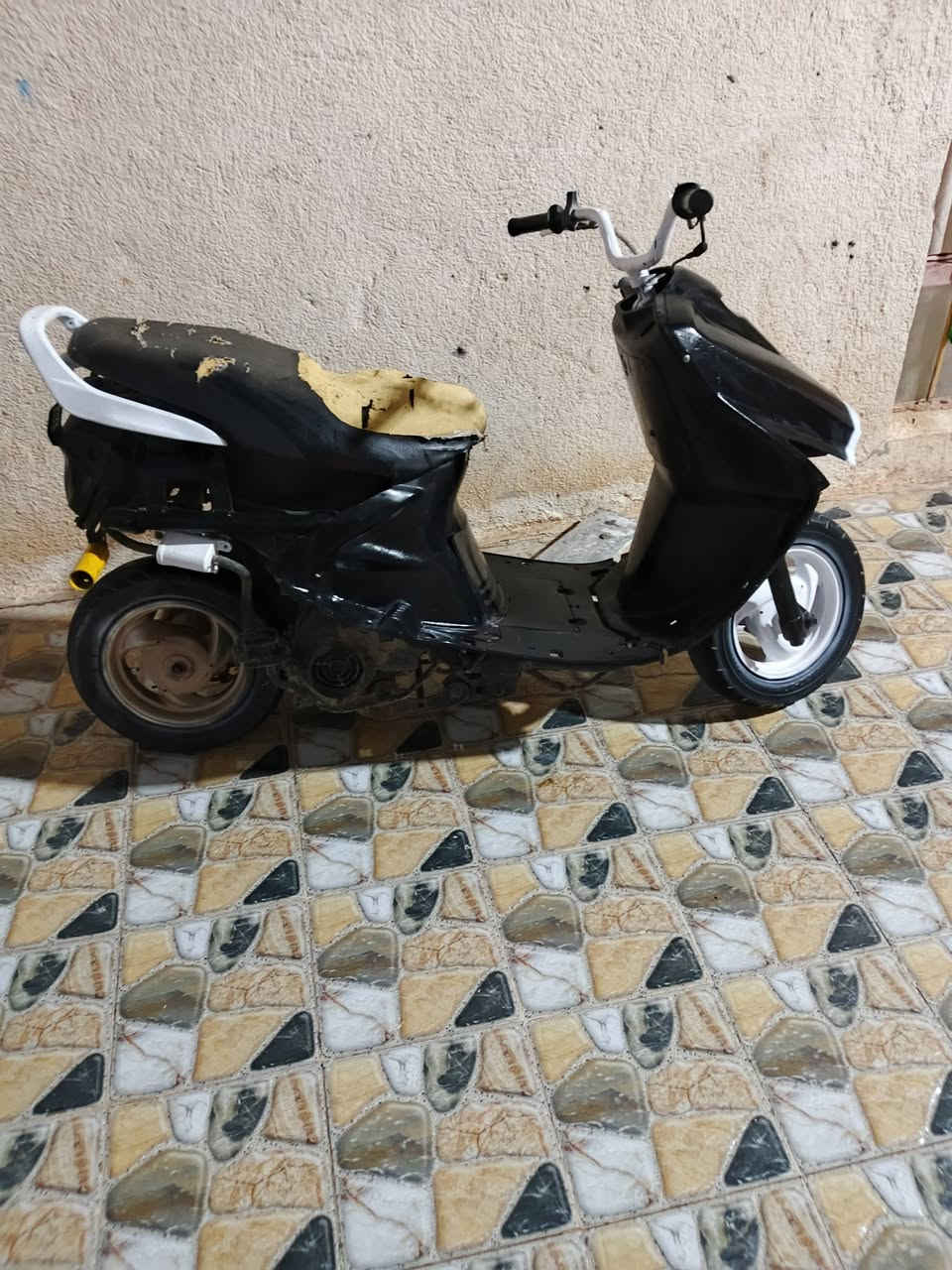 فراشه للبيع عوزه جوب خلفي السعر خاص


**إذا كنت صاحب هذا الإعلان وتريد حذفه لأي سبب، رجاءا أرسل رسالة إلى الدعم الفني**