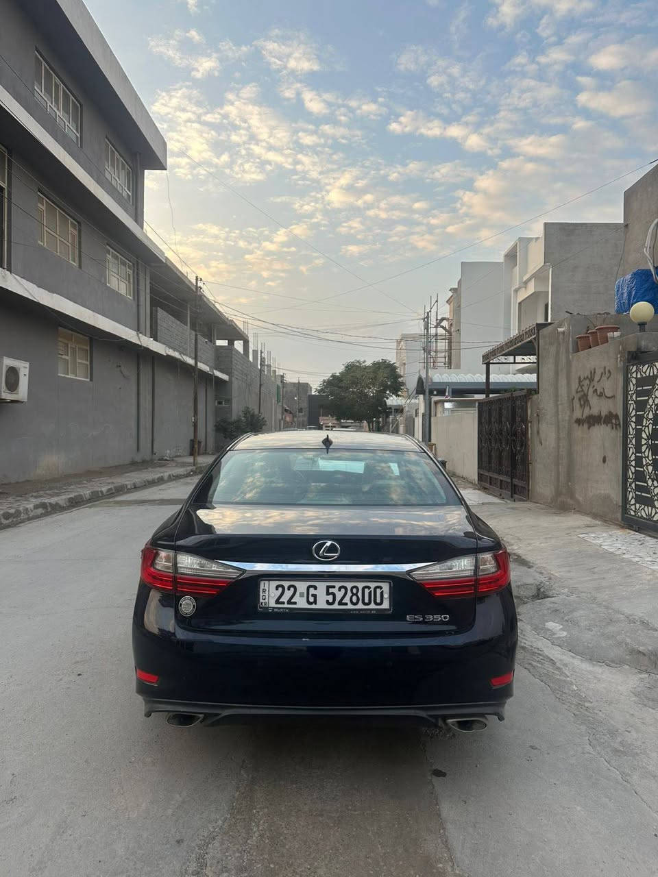 وين تشوف ارقي من هيج سيارة ب هذا السعر🔥😍
Lexus ES350 2017
لكزس اي اس ٢٠١٧( خليجي)

(رقم اربيل باسمنا شرط التحويل) 

مواصفات (مقاعد تدفئة تبريد خزن-فتحة سقف-حساسات ٣٦٠ درجة-رادار امامي و جانبي-تدفئة المقود-لايت LED-تبريد مركزي _بردة خلفية بلاد_تبريد كشنات امامية خلفية+ستيرن_كشنات كهربائية_بيبان شفط+صندوق كهربائي)

السيارة مفولة مواصفات 1/1

مكينة ٦سلندر حجم3.5لتر تنفس طبيعي
 السيارة بحالة جداً ممتازة 

ضرر السيارة بابين سكن بدون دواخل نهائياً 
صورة الضرر مرفقة مع الصور
السيارة كلش حلوة و نظيفة

السيارة رقم  الدولي سنوية ب أسمنا و اكيد شرط التحويل 
مكفولة من كير و محرك و كهربائيات

و ب سعر(205$) ورقة فقط 

مكان السيارة_ كركوك( ***********) كركوك, العراق
