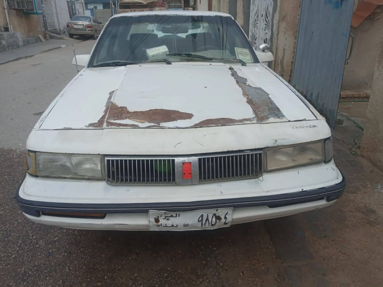 السلام عليكم اولدز موديل ٩٠ محورة ياباني كير أو محرك كورلا السيارة بالنسبة الكشرها الصورة واضحة ميحتاج وصف بيها وكالة خاصة السعر ١٨ الهاتف ***********
