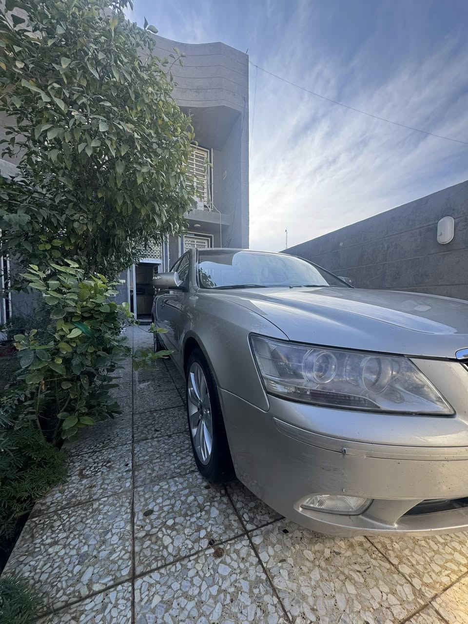 السلام عليكم
سوناتا 2009 امريكي حادث جاملغ وبنيد فقط رقم اربيل تريد وكاله تريد مداور مكينه 2400 كير ومكينه كفاله صبغ 3 قطع (ابيع حزام) باتري جديد حداديه جديده تحكم ستيرن فتحه سقف. 

السعر 110$ وبيها مجال كلش قليل

***********
