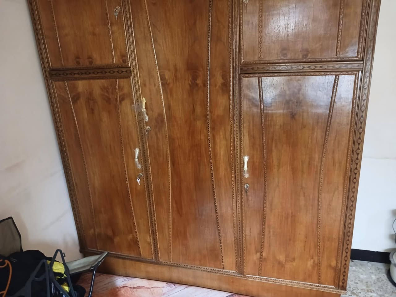 كنتور. ٣ أبواب.صاج. شغل. عراقي. للبيع. ب٣٠٠ وبي مجال.


**إذا كنت صاحب هذا الإعلان وتريد حذفه لأي سبب، رجاءا أرسل رسالة إلى الدعم الفني**