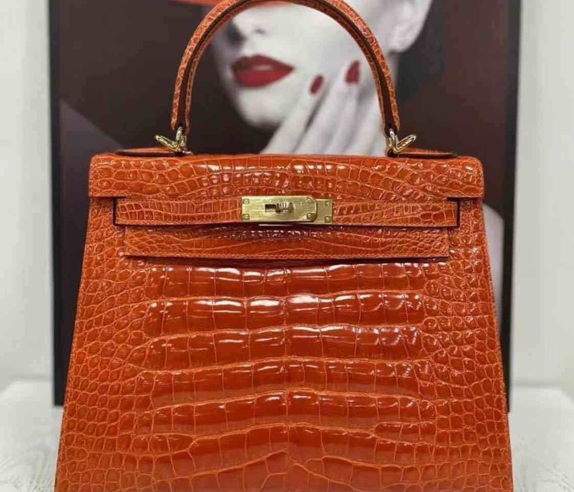 🔥🔥🔥🔥 
توصيل داخل بعقوبه1،000 🚚  بغداد4.000 ألف - وباقي محافظات5.000- للحجز مراسلة الصفحة أو(***********)   #اكسبلور #ديالى  #العراق #trending  #viral #explorepage #reelsinstagram
