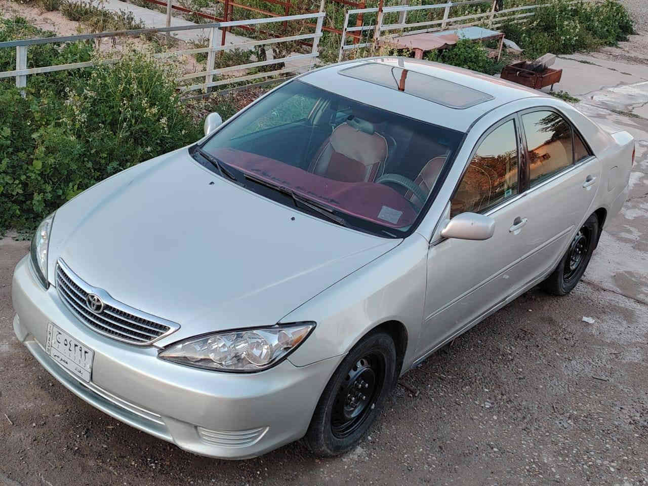 كامري ٢٠٠٤ وارد أمريكي
4 سلندر 2400 
السيارة نظيفه
حادثها الصندوك
فتحة
كشن كهرباء 
مثبت سرعة
تخم ويل اصلي ياباني
التايرات الأمامية جديدة والخلفيات نظيفات
صبغ عام 
محركها به صوت رواجز بس صارلي سنة امشي عليه خير من الله 
رقم بغداد
السنوية لشهر 5 ...  2026
السعر 71 وبيها مجال للشراي
السيارة بأسمي
مشروع وطني 
التحويل ثاني يوم
***********
ديالى الخالص
