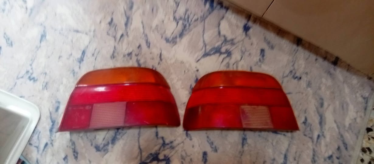 السلام عليكم عندي ضفيره كامله مال غاز هي والنوزلات.المانيه موضحات بل صور ترهم على المحرك ال30 الاكس فايف والصقر والكاسحه اي محرك 6 سلندر وبك لايت مال صقر 2000 اصليات مو تجاري ***********
