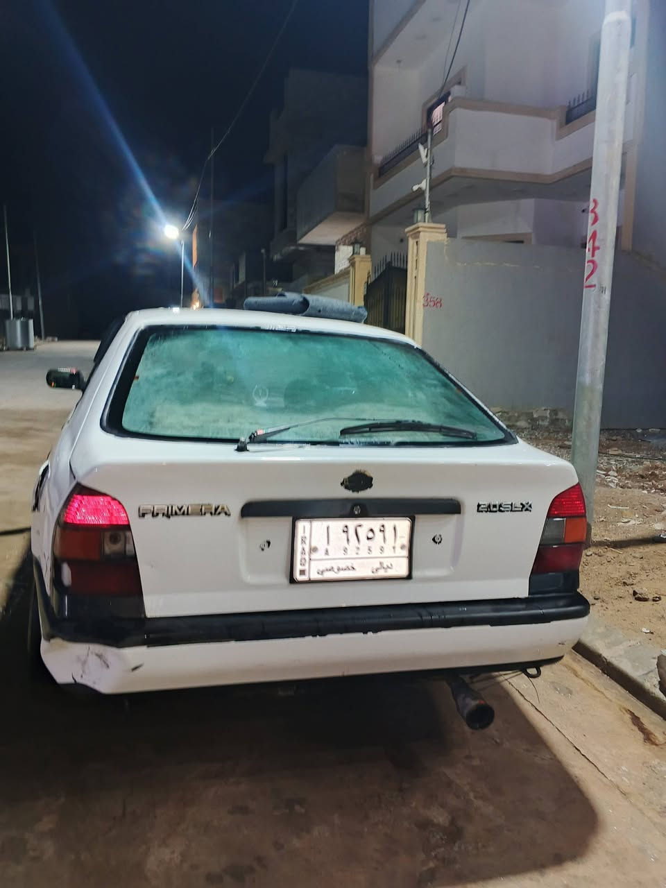 للبيع
سيارة نيسان براميرا موديل 91
رقم ديالى مشروع وطني شرعيها بل موصل ابيع تحويل بدون وكالة محرك جديد حجم 20مال كصة ماصارشهر من شديتو طخم تاية باتريد جديد تبريدها ثلج 🥶
الضرر صندوك 
السعر 25وبيها مجال
ويرهم بل قصط
***********كورك
***********اسيا
