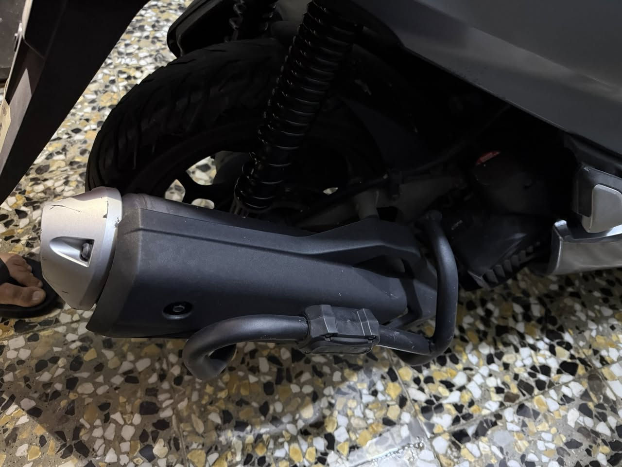 يالله جيل الرابع بصمة مكفولة من كلشي ماشية 16نضام اي بي اس مكفولة من كلشي مزودة بستيرن مال جيل خامس سعرهة 18ورقة قفل بدون عملة مدينه الصدر عنواني سعرهة 18$ورقة قفل***********
