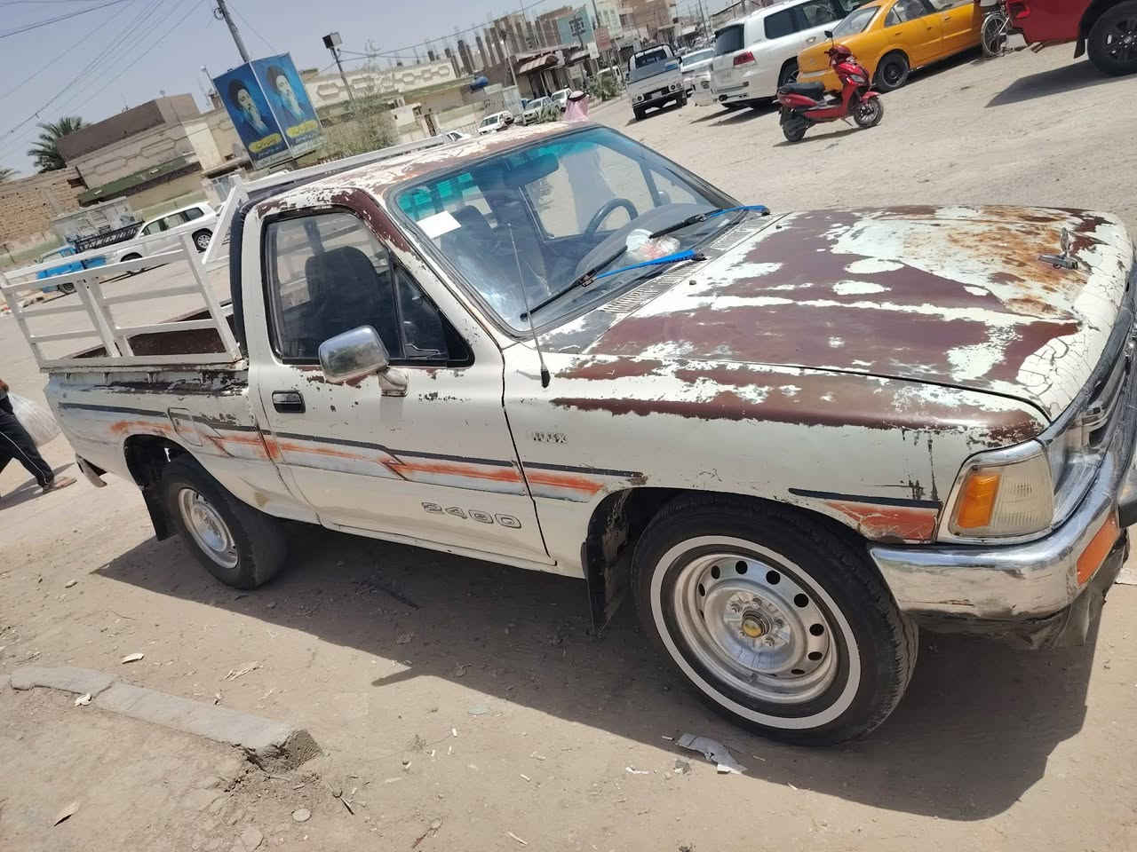 سلام عليكم للبيع بيكم 1990رقم انكليزي بسمي سيارة مكفول كفال عامه من كلشي كير مكينه حداديه تخم تاير اكسن شاصي كله جديد الشراي يتصل***********
