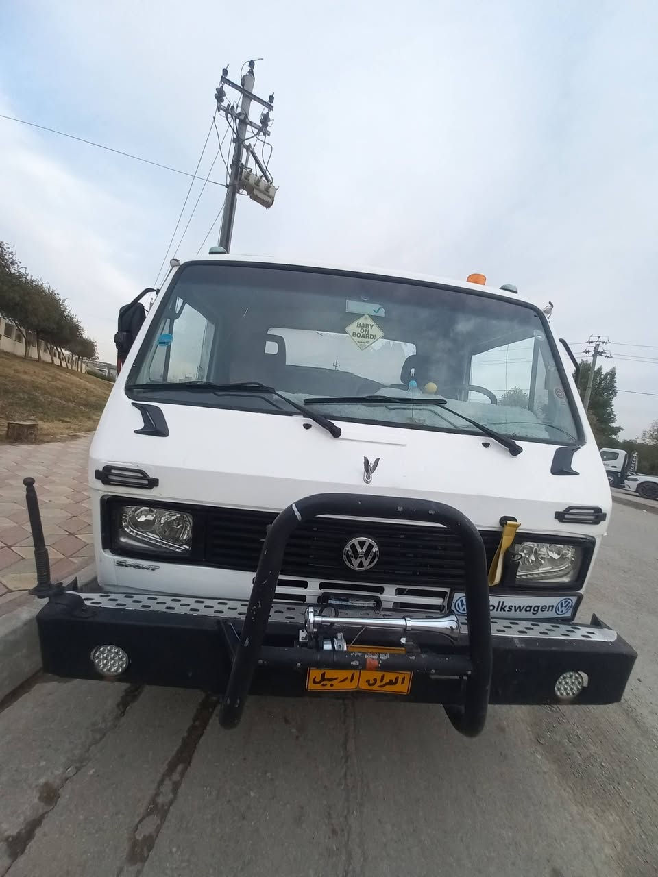 للبيع كرين سحطي كير و مكينة كيا عمل ٤٠٠٠ كل جاهزة رقم أربيل بة شةرت 0750 786 8505
