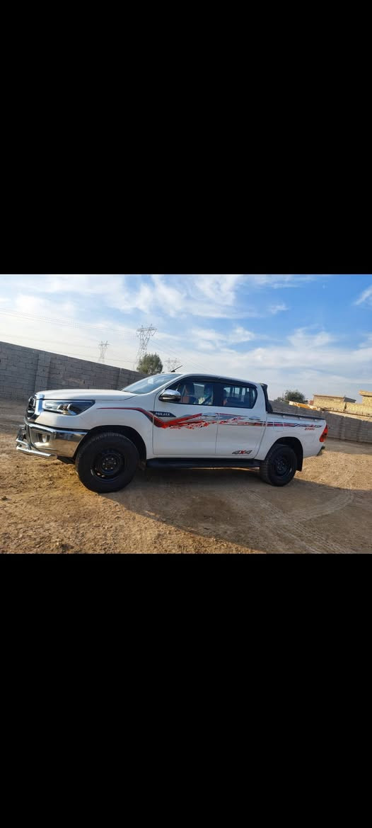 سلام عليكم هايلوكس 2024 فرويل كير عادي رقم واسط السياره مكفوله كفاله عامه للاستفسار الاتصال على الرقم *********** المكان بغداد
