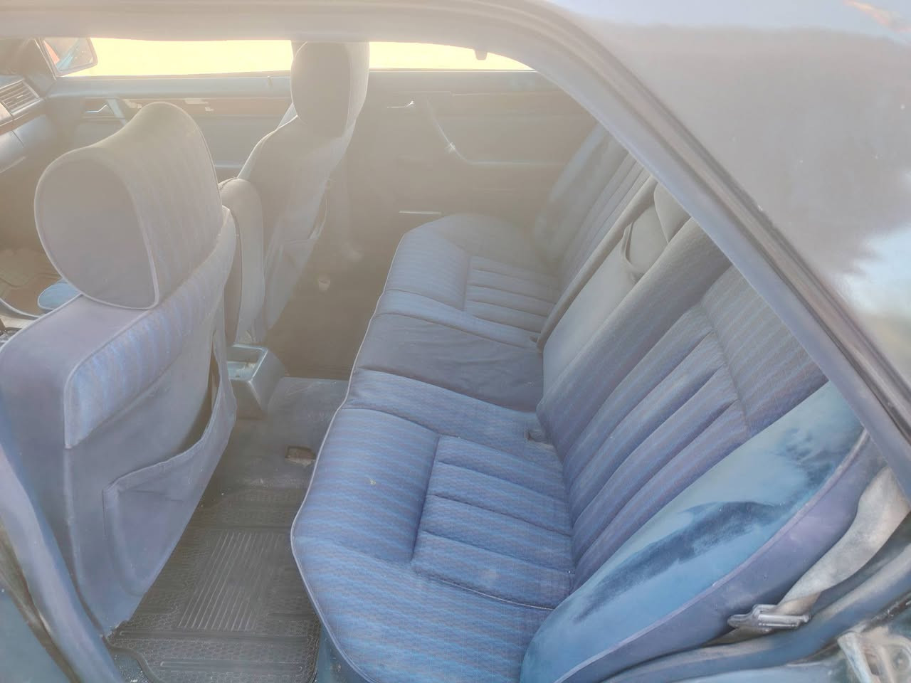 مارسيدس مديل 96 تحويل السعر 35 البصره قضاء المدينة ***********
