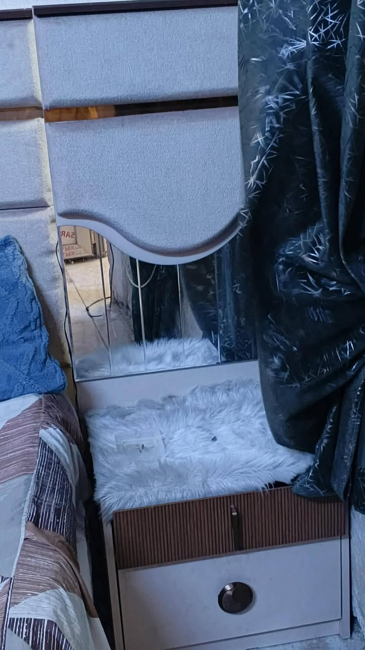 السلام عليكم غرفه تركيه للبيع السعر800 اوبيها مجال العنوان بغداد الزعفرانيه


**إذا كنت صاحب هذا الإعلان وتريد حذفه لأي سبب، رجاءا أرسل رسالة إلى الدعم الفني**