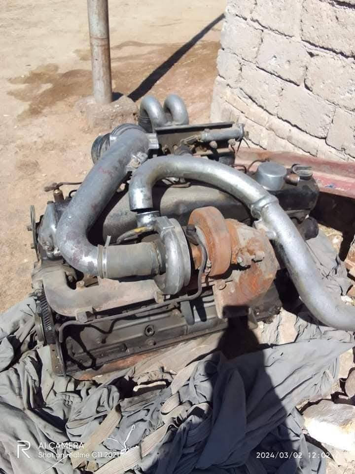 سلام عليكم مكينه 15سوبردبل خنارة كايمه للبيع اومروس ب قمارة فوزة مربع تصال***********
