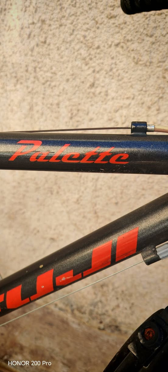 ب125  وبي مجال
***********
