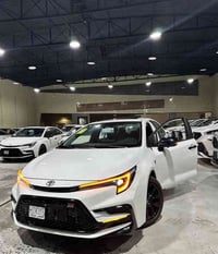 كورلا شكل الامريكي  gR فول موديل 2025 _  دخول جديد  زيرو 7  كيلو متر 💯...