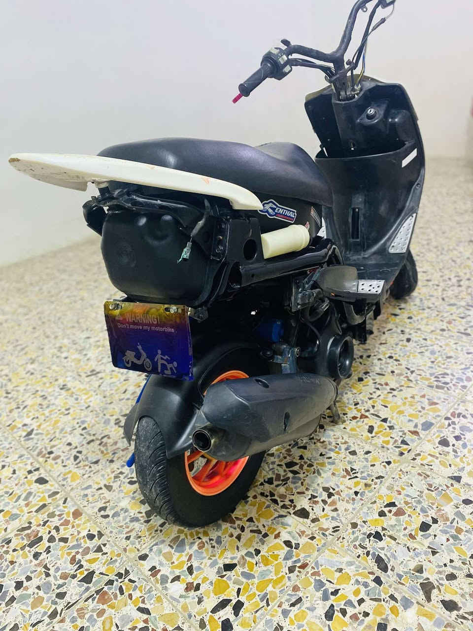 سلام عليكم درجة ماكس عدله للبيع دراجه حلوه مكان بغداد البياع 
***********
