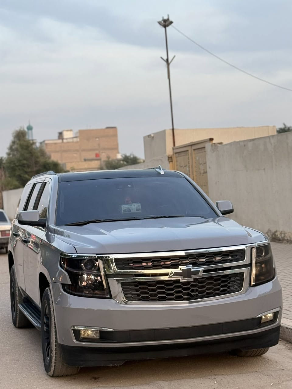 السلام عليكم ورحمه الله وبركاتة 

بيع او مراوس جارجر او اوباما جديد متوم فقط 

تاهو موديل 15 كصت قمارة 
حادث امريكا / جاملغ وبنيد سطحي 

لون السيارة / رصاصي 

فول مواصفات فتحته عده البصمة سويج 

كشن منفصل داخل ملكي لون رصاصي 

محرك كير حدادية تخم تاير تبريد جاهزه 

ملاحظة / سيارة مغلفة افلام حماية ايطالي ضمان 5 سنوات لون سمني 

مراوس جارجر جديده اوباما فقط موديل من 17 وفوك متوم بدوو كص 

مكان السيارة / النجف 
استفسار / ***********
