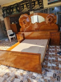 مكتبة جربايه عدد ٢ +ميز امرايه عدد ٢ مستخدمات ٠٧٨٣٢٥٠٦١٩٥ واتساب