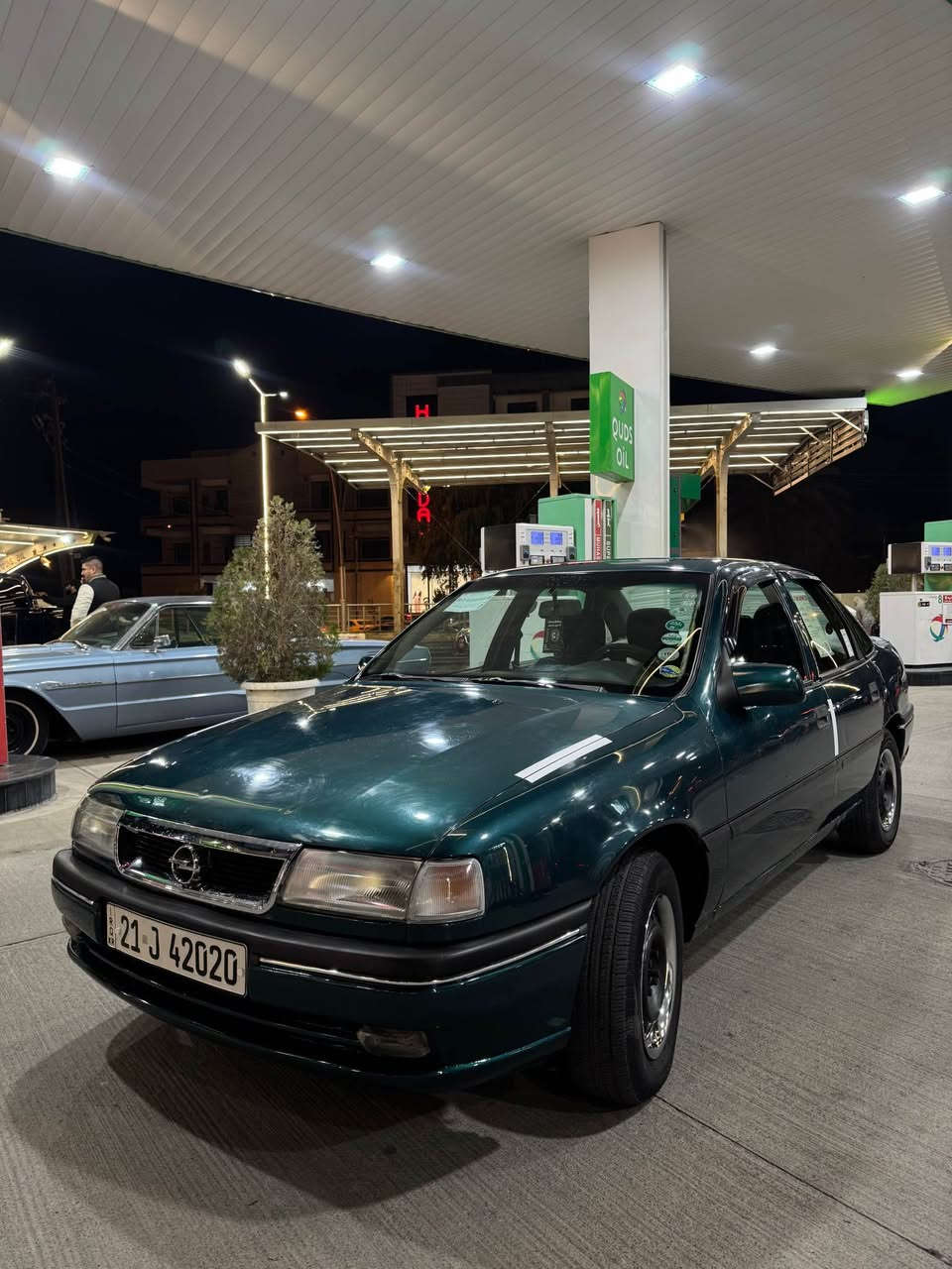 سلام عليكم 
اوبل فيكترا
 موديل 1995
رقم سليمانية دولي  
سنوية هزه براد جديد لحد 2030 
كير عادي حجم محرك 20 بشرط 
بدون ضرار بدون حادث بدون خياس بجم كبس 
فقط كليرر للجمالية  
سلايد جام كهربائي قفل مركزي 
السياره ABS باور 4 اطارات وباتري جديد
دبل ايرباك داخل نظيف  
صدر امامي و خلفي كله جديد كهربائي السياره كله شغال 
مابيه دينارر مصرف ترايك وين متريد 
شرط تحويل وكالة ثاني يوم 
رقم: *********** كركوك, العراق
