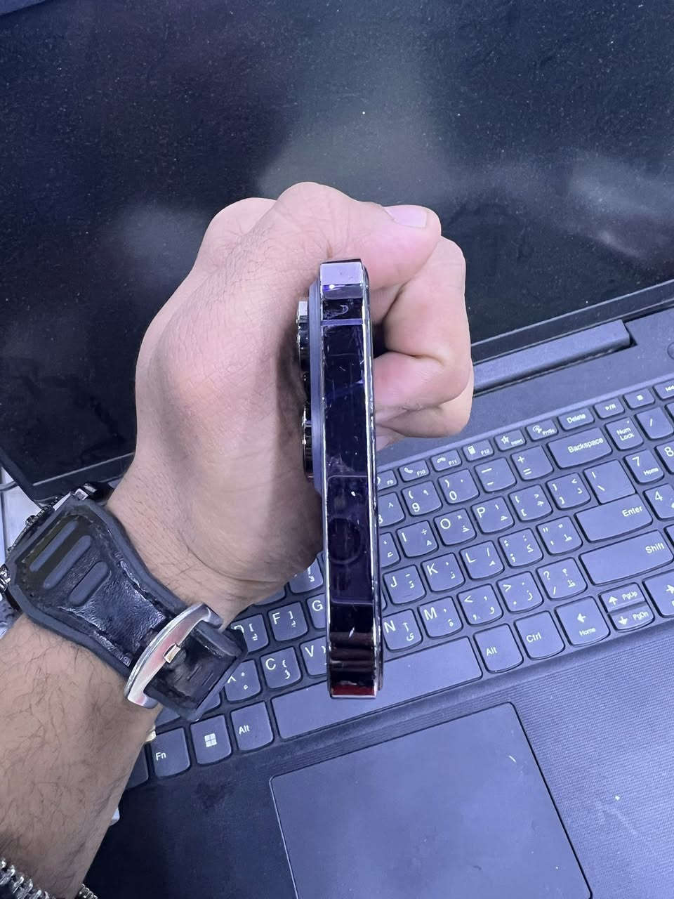 14برو ماكس فقط مبدل بطاريه شاشه اصليه مامبدله بي شخوط بسيطه بل كلاس ونظيف مال جناي السعر525 بي مجال بسيط 
للاستفسار ***********
