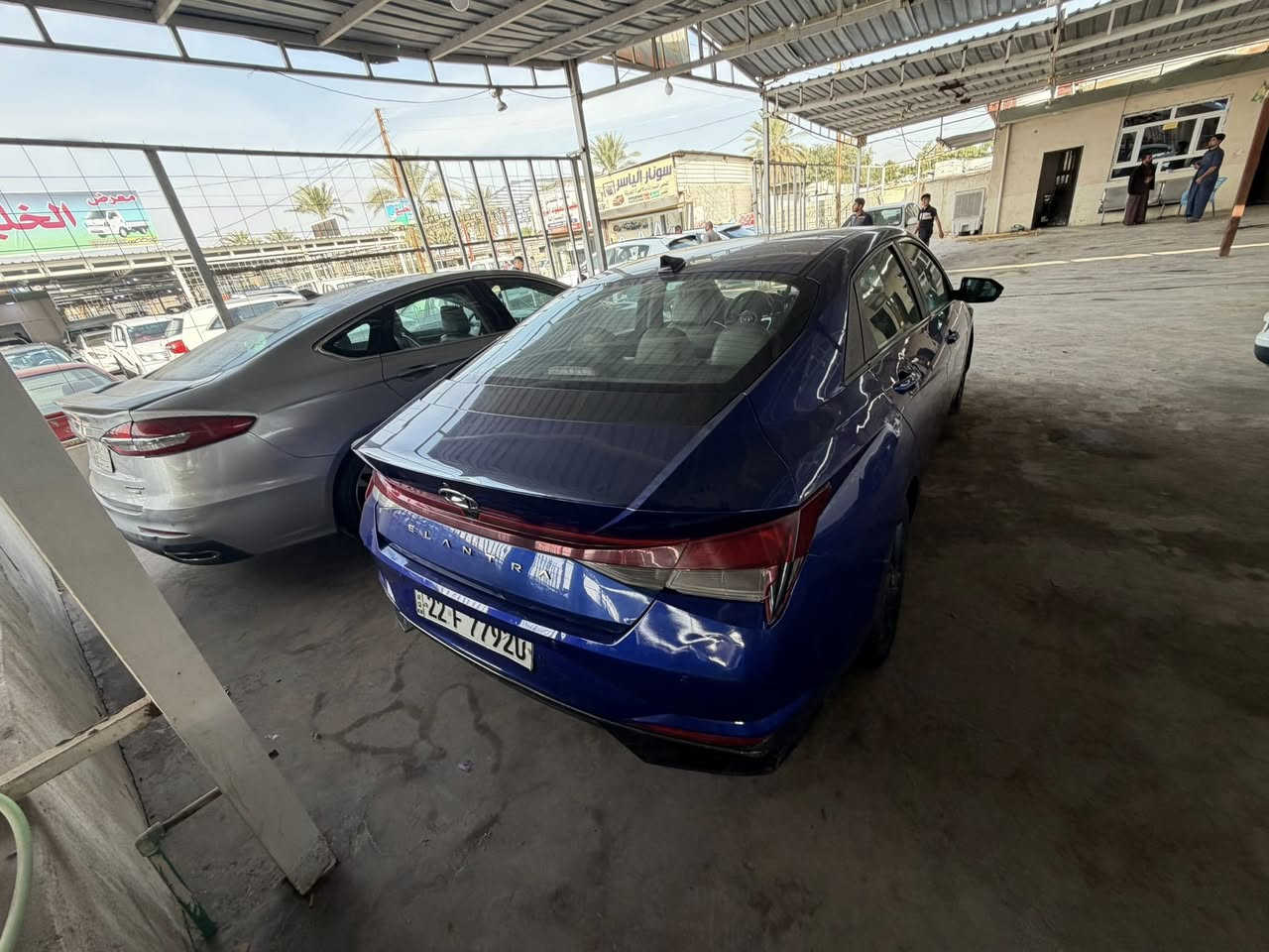 سلام عليكم الانتره موديل 2022
محرك 200 دوش 
كير أي تي المرغوب 
فول موصفات ١/١ 
فتحه 
بصمه 
شاشه جبيره 
رادار 
تحكم ستيرن 
كشن تدفائا 
فول بعد بيه موصفات هواي 
بيه صبغ ٣ قطع بدون دواخل 
رقم أربيل بسمي 
السعر ١٣٣ $ أو بيه مجال 
مكان سياره الدوره 
***********
