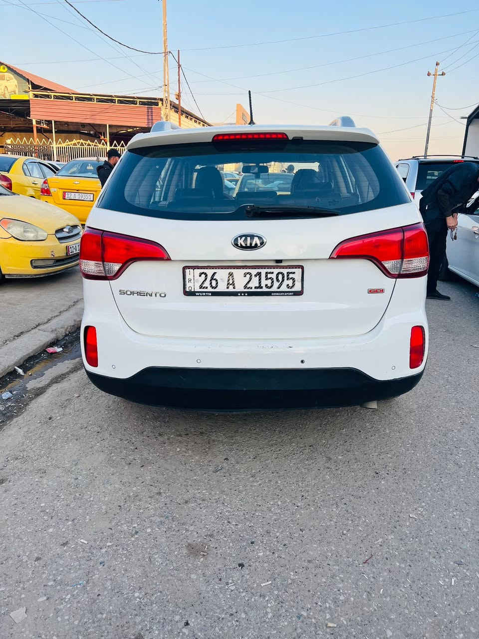 السلام عليكم
سورنتو 2014 رقم دولي باسمي تريد وكاله تريد تحويل
7راكب 3قطع تبريد بدون صبغ نهائيا
السعر 160وبيها مجال
***********

