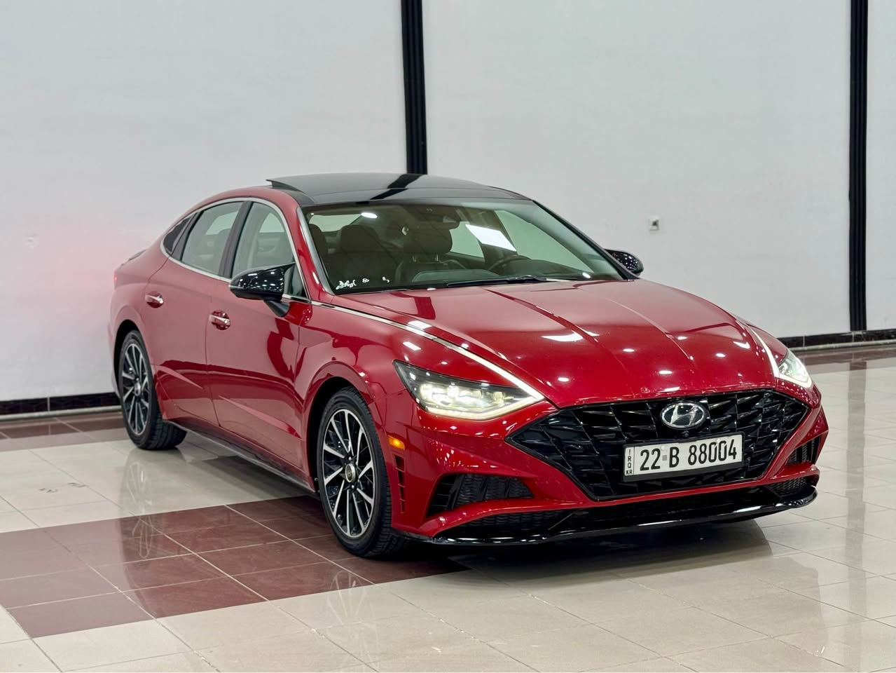 للبيع
‏💥 Sonata Limited💥
موديل// ٢٠٢١         
ماشي// ٧٧ الف ميل
محرك// ٤ سلندر ١.٦ توربو

❌ملاحظة:- جاملغ خلف و باب خلف صبغ + مكانين بي تعديل بارد

❌ارباكات كلة سليم 💯

سعر💰💰 ١٦٣💰💰ورقة و بيها مجال بسيط 👍🏻

📍مكان سيارة// اربيل-شارع ١٠٠ م معرض فجر الخليج

☎️رقم تليفون// 
***********
***********

مواصفات⬇️ (Limited) فولل ١/١
بانوراما
رادار ٣٦٠ درجة( امامي مراية خلفي)
٥ كاميرات 
داتاشو
گيج الكتروني
سيارة بالريموت كنترول يتقدم و يرجع
شغال
سيستم صوت سماعات BOSS
داخل دشبول و بيبان Ambid Light
كشنات امامي تدفئة و تبريد
ستيرن هيتر
شحن وايرلس
بريك كهربائي
حساس خلفي و امامي
‏ Auto Hold
وضعية قيادة( Eco-Normal-Sport-Smart)
....... أربيل, العراق
