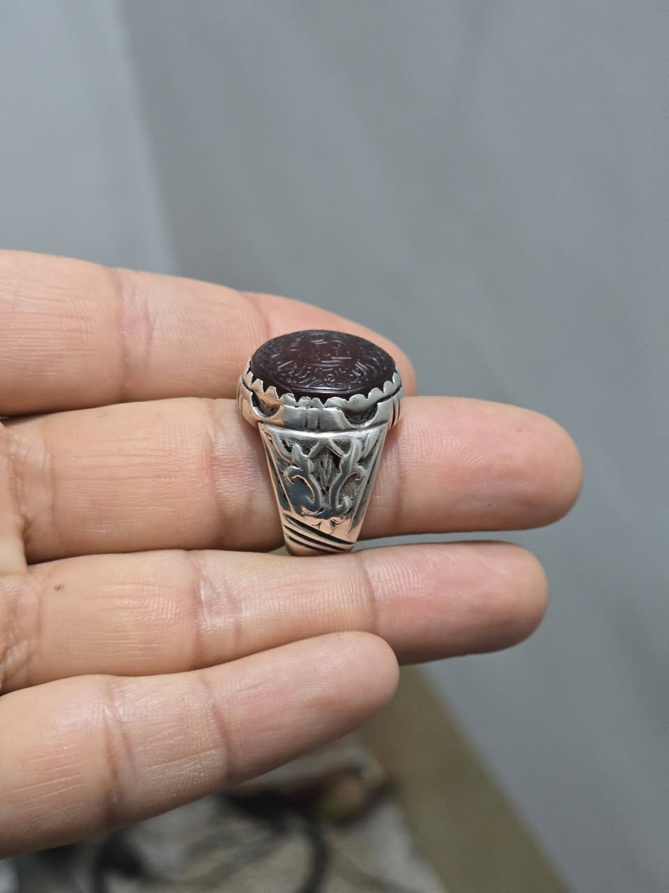 كرزي مخطوط سورة التوحيد صياغة يدوية ثقيلة


**إذا كنت صاحب هذا الإعلان وتريد حذفه لأي سبب، رجاءا أرسل رسالة إلى الدعم الفني**