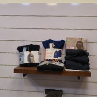 الواح بورد تعليگ عدد 2 مع الهوكات للبيع  07700624593