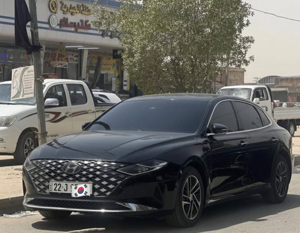 سعة المحرك:-  3500  غاز LPi
المسافة المقطوعه :-  

اللون :- اسود

الموديل:- 2023

الوقود :- غاز فقط 

الاضافات#👇👇

📍بصمه تشغيل+ بصمه ابواب 

📍محرك 6سلندر حجم 3500

📍 شاشه كبيرة 

📌كامرة خلفيه 

📍فرش جلد اسود

📍مقعد السائق تدفيه وتبريد

📍مقعد السائق كهربائي 

📍تحكم سرعه

📌تحكم مسجل 

📌سايد بريك كهربائي

📌كشاف امامي بقلاوه 

📌ويل كب كروم  

📌تحكم جهتين  

📌حساس خلفي 

📌اشاره جانبيه 

📌المرئي الجانبيه شفط 

كشاف زنون 

لايت امامي زنون 

🚘 مكان السياره النجف الحيدرية

🚗

ضرر 3قطع بخ من كوريا

السعر 185ومجال بسيط

*****

للمزيد من المعلومات يرجى  

او 

الاتصال على الرقم التألي 👇

☎️   ***********☎️
