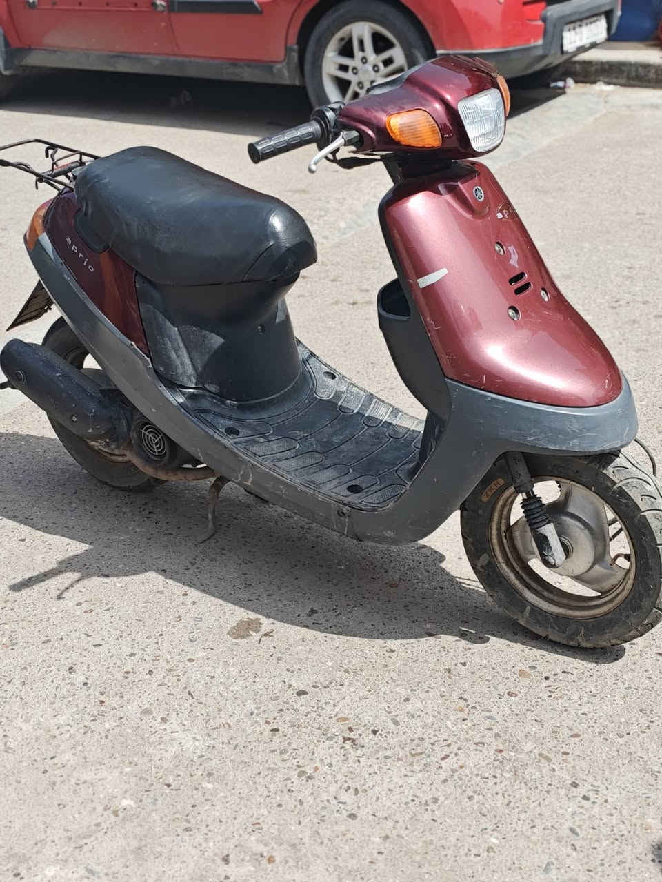 سلام عليكم درجة بطه للبيع الدراجه نضيفه محركهه ناعم كهربائيات شغاله تايرات جدد  العنوان بغداد الشعب *********** السعر ٣٠٠ وبيهه مجال
