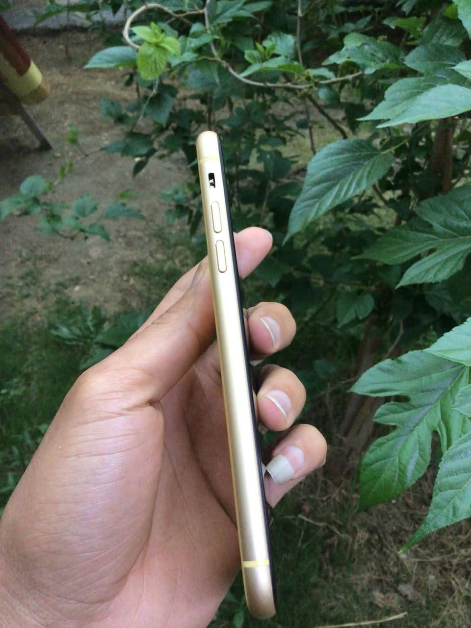 للبيع 📱
موبايل iPhone XR لون أصفر 💛
ذاكرة 64GB
نسبة البطارية 85%

📌 الملاحظات:

مبدل شاشة فقط

الفيس آيدي متوقف

يحتاج بيت سيمكرت + زر صامت

📌 باقي الأمور كلها شغالة 100%:
اتصال، شبكة، تصوير، وكلشي تمام 👍

💰 السعر: 130 (وبي مجال)
📍 الموقع: بغداد

📞 الرقم: ***********

القطعتين (بيت السيمكرت وزر الصامت) متوفرة بأي محل، بس ما عندي وقت أصلحهن، لذلك دا أبيعه بهالسعر

الي جاد يراسل خاص أو يتصل 🙏
