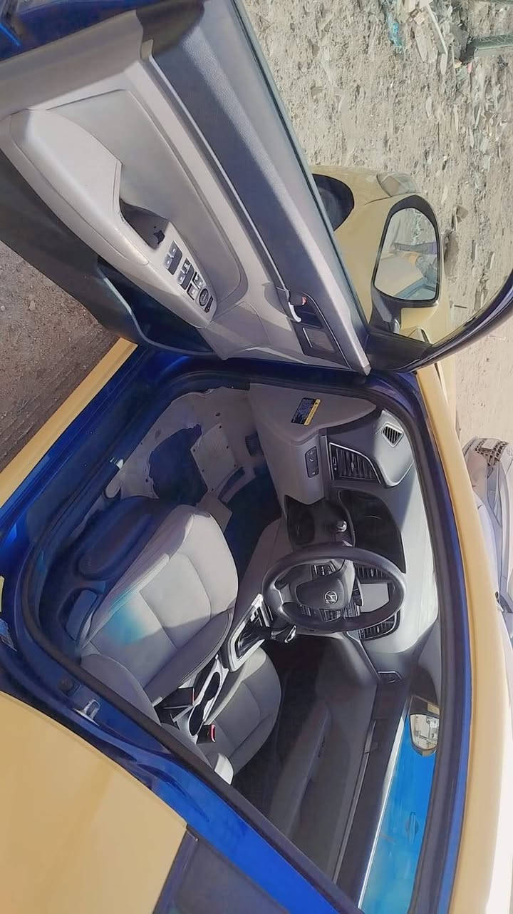 يا الله السلام عليكم النتره مديل 18 وارد امريكي رقم بصره بيه جاملق وقبق جنطه بدون دواخل مكينه مفتوحه معلايه كازكيت كير حداديه جاهزه الخير بكان السياره ناصريه السعر 115 بيه مجال قليل ***********
