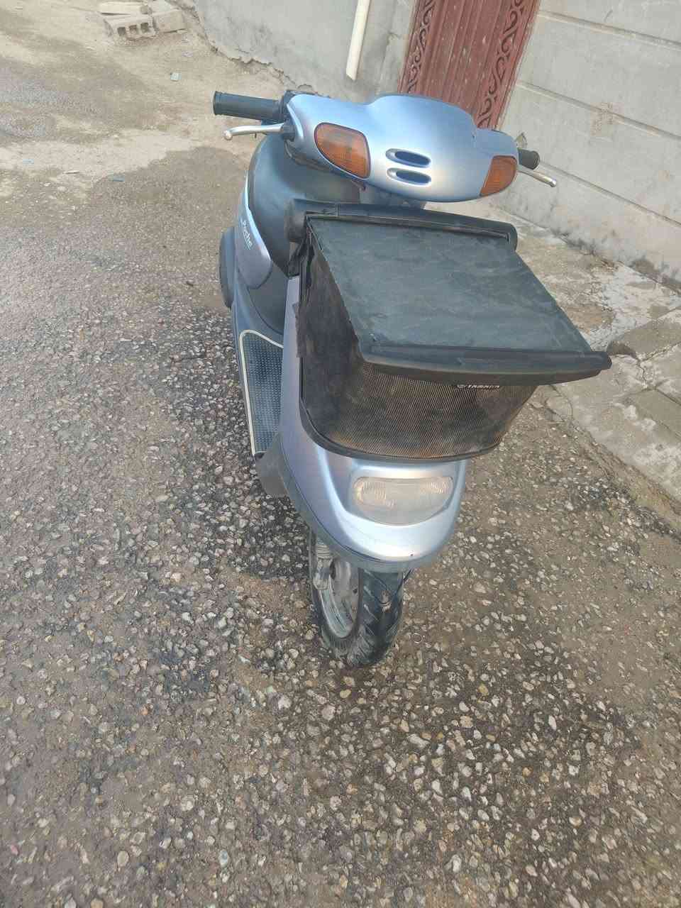 دراجه ذبانه بسعر مناسب ما مفتوحه وكامله ما بيها نقص وغراضها كلها بلاديه مو تجاريه وتشتغل سلف وتشتغل هندر وشرط على الفحص ومفوله بنزين ودهن بس تشغلها وتاخذها سعر 800 الف وبيها مجال قليل
رقم الهاتف ***********
