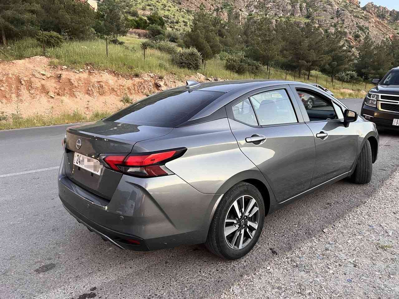 نيسان فيرسا 2025 مواصفات Sv
لون نفطي
رقم دهوك
ماشية 22  الف
صبغ بوند و جاملغ الامامي اليسار شرط بدون دواخل وشواصي
بصمة عدد ٢
تشغيل عن بعد
لايت زينون + حاجب نهاري
رادار أمامي + خلفي + جانبي
توقف ذاتي أمامي وخلفي
حساسات خلفية
تحديد مسار
كشن لونين
ويل كب 
شحن موبايل وايرليس
تحكم ستيرن
شاشة كبيرة وكار بلي
كيجات الكتروني
كاميرا خلفية دواره
سنتر لوك
جامات كهرباء بالكامل  
للتواصل *********** - ***********
السعر 135 $ دهوك, العراق
