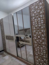 خشب ثقيل • ٧ قطع • السيدية الضباط