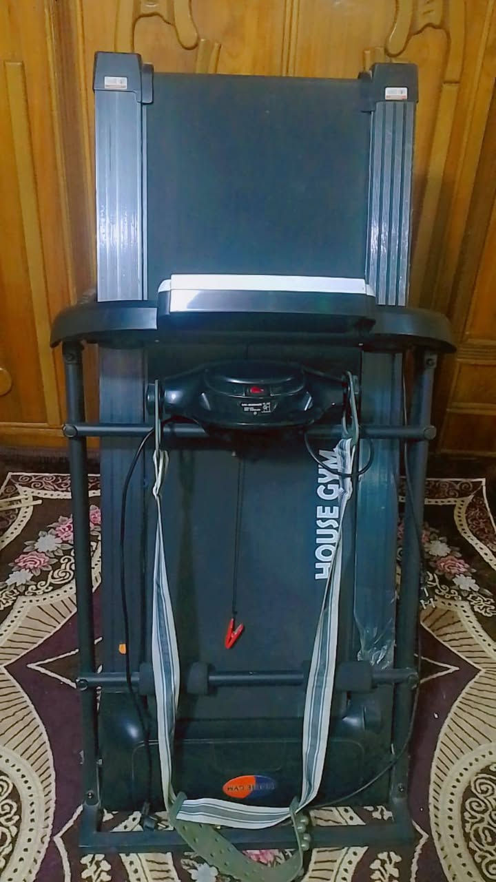 بايسكل سبيننج (Spinning) هذا النوع الاحترافي (3) Speed)، حديد قوي يتحمل أوزان عالية، مثالي لحرق دهون البطن والرجلين والكرسي والستيرن تكدر تتحكم بارتفاعهم براحتك

الحالة نظيفة جداً وشغالة 100% وبدون أي عطل.

المكان: (الحرية)

السعر: (100) وبي مجال بسيط للطيبين.

المشاية الكهربائية موتور قوي وصوته ناصي، بيها شاشة ديجيتال تحسب لك الوقت السرعة، المسافة، والسعرات المحروقة).

السعر 250


**إذا كنت صاحب هذا الإعلان وتريد حذفه لأي سبب، رجاءا أرسل رسالة إلى الدعم الفني**