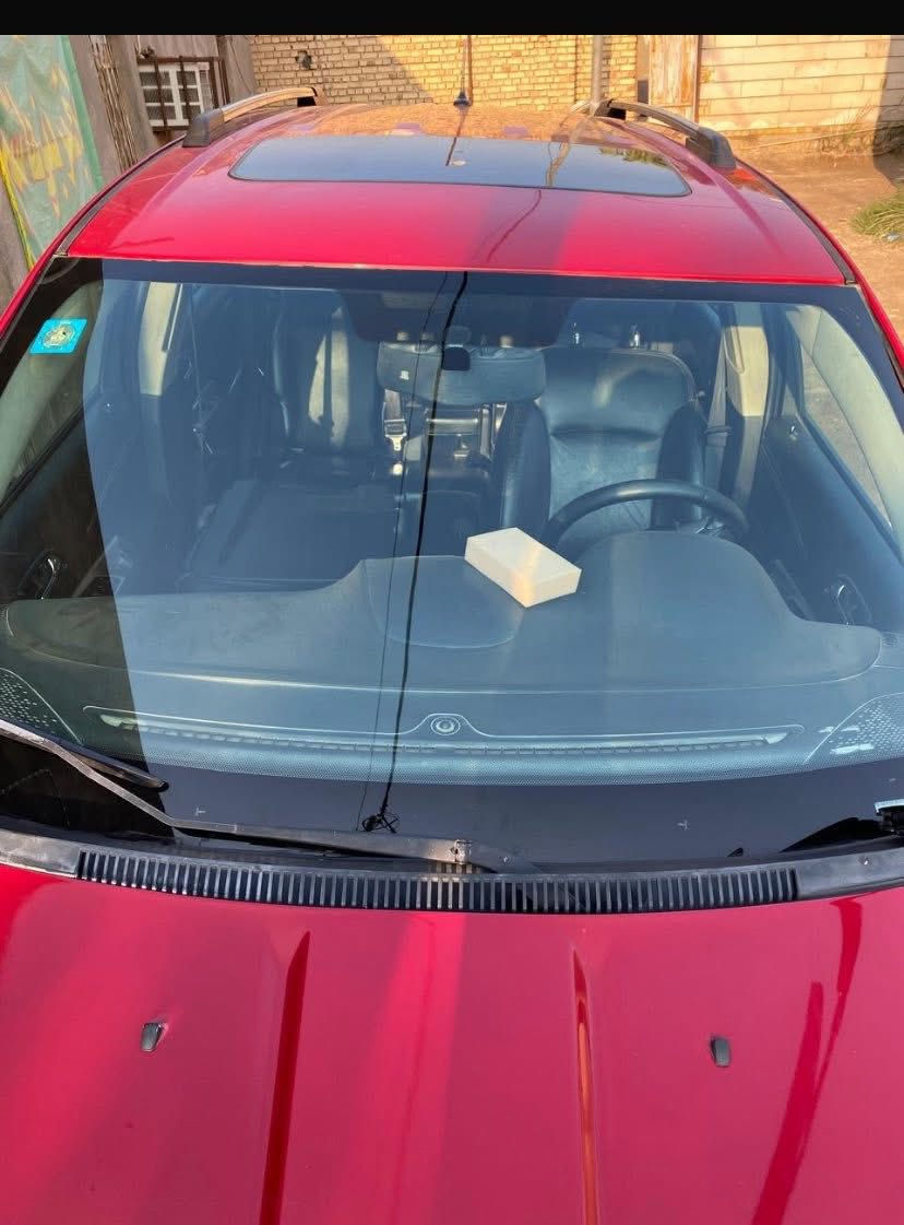 السلام عليكم
دودج جورني 2012

فئة RT فول 1/1 رقم بغداد انكليزي بأسمي

6 سلندر 3600

7 راكب 3 قطع تبريد 

*فتحة سقف 

*مثبت سرعه 

*كشنات جلد 

*شاشه كبيره

*فور ويل 

*حساسات خلفيه 

*ويل حجم 19

السياره مصبوغه حزام اثر جراد ماعدا التكم والقماره والجنطه اصورها قبل الصبغ موجوده مبدل بيها جاملغات ثنينو خشم البنيد  مصلح بدون دواخل يعني دواخل مكفوله  السياره جاهزه من كل النواحي
السعر 105 وبيها مجال 

مكان ناصريه مركز 

رقم ***********
