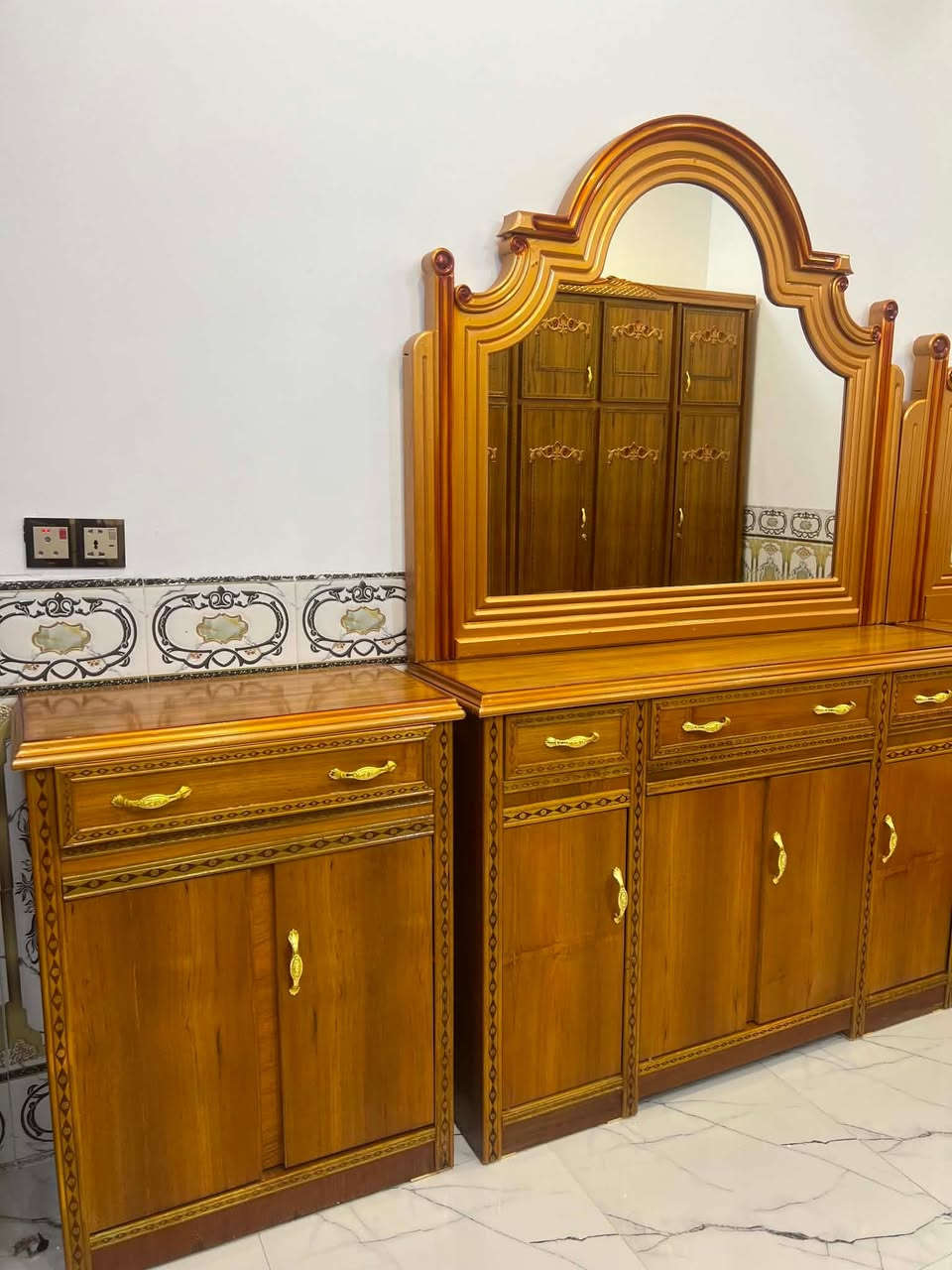 للبيع
غرفة نوم صاج عراقي جديدة غير مستخدمة 
ماخذيها بمليون ونص ويريدوها بمليون 
مكانها عامرية الفلوجة


**إذا كنت صاحب هذا الإعلان وتريد حذفه لأي سبب، رجاءا أرسل رسالة إلى الدعم الفني**