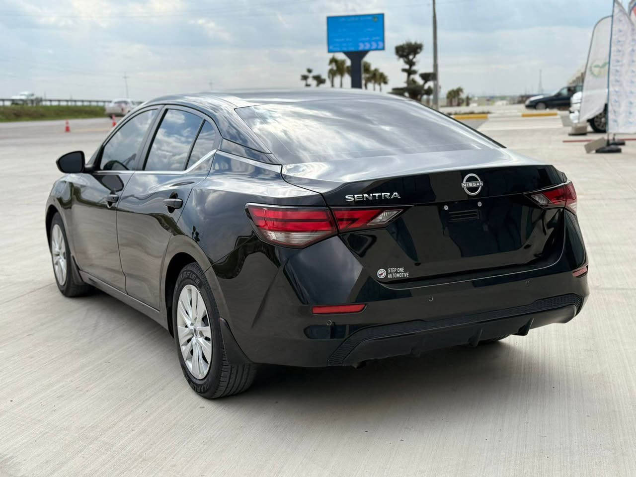 ﷽

‏‎نيسان سنترا 2024  شكل جديد S
‏‎سياره بدون صبغ بدون تبديل بدون كلير 
رقم شاصى : 3N1AB8BV7RY216603
بدون ايرباگ جميع ايرباگات بلادى 💯
السعر :128  و بيها مجال بسيط
حجر گزوز بگلايد رادار راديتر تبريد گێر محرك شرط 
موصفاته S 
محرك 2000
‏‎بصمه
‏‎شاشة
‏‎كاميرا
‏‎ردار امامي
‏‎رادار جانبي
‏‎حساس خلفي
‏‎شاشة عطلات
‏‎تحديد سرعه
‏‎نظام eco
‏‎نظام سبورت
‏‎سياره شرط ترقيم محافظات شماليه
اتصال او واتساب : ‭0776 699 5610‬
اتصال او واتساب : *********** أربيل, العراق
