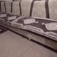 ديوان • ٦ قطع • ٧ أمتار