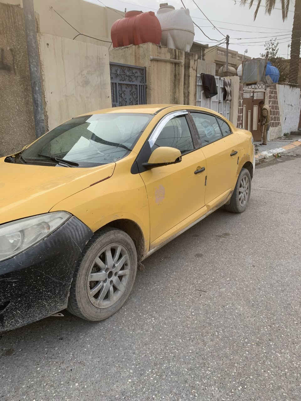 السلام عليكم سيارة سني سامسونج موديل 2011 كير مكينة خيرمن الله صدر امامي خلفي 70% تايرات نص عمر سنوية لل27 رقم بغداد. تحويل مباشر السيارة معروضة للبيع او المراوس حسب القناعة *********** 
الرقم واتساب ***********
