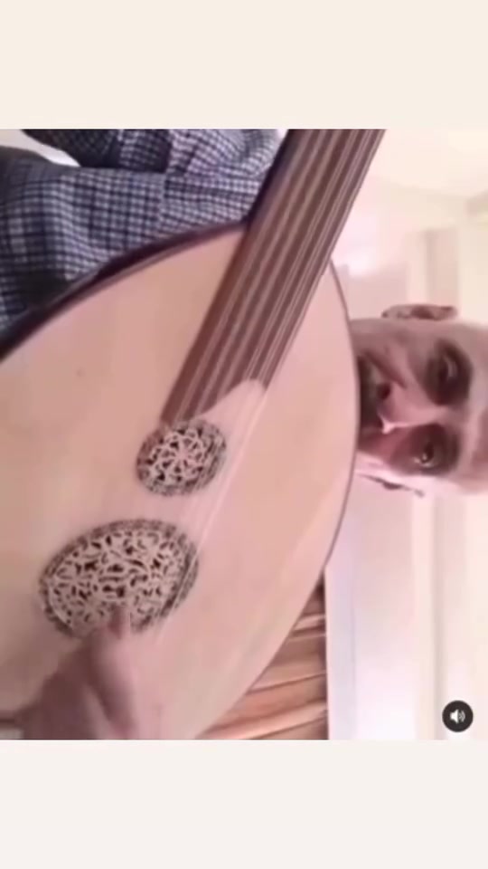 عود مصري قديم صناعه مراد التركي العود نضيف واوتار جديده السعر 300 وبي مجال او مراوس حسب القناعه


**إذا كنت صاحب هذا الإعلان وتريد حذفه لأي سبب، رجاءا أرسل رسالة إلى الدعم الفني**