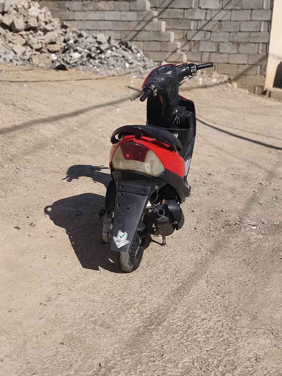 سلام عليكم شباب دراجه ماكس عدله بوشه 49بلادي دراجه خير من الله لا تنقيص ولا تبخير السعر 550وبيه مجال الطيبين اي ستفسار تصل عل رقم ***********

