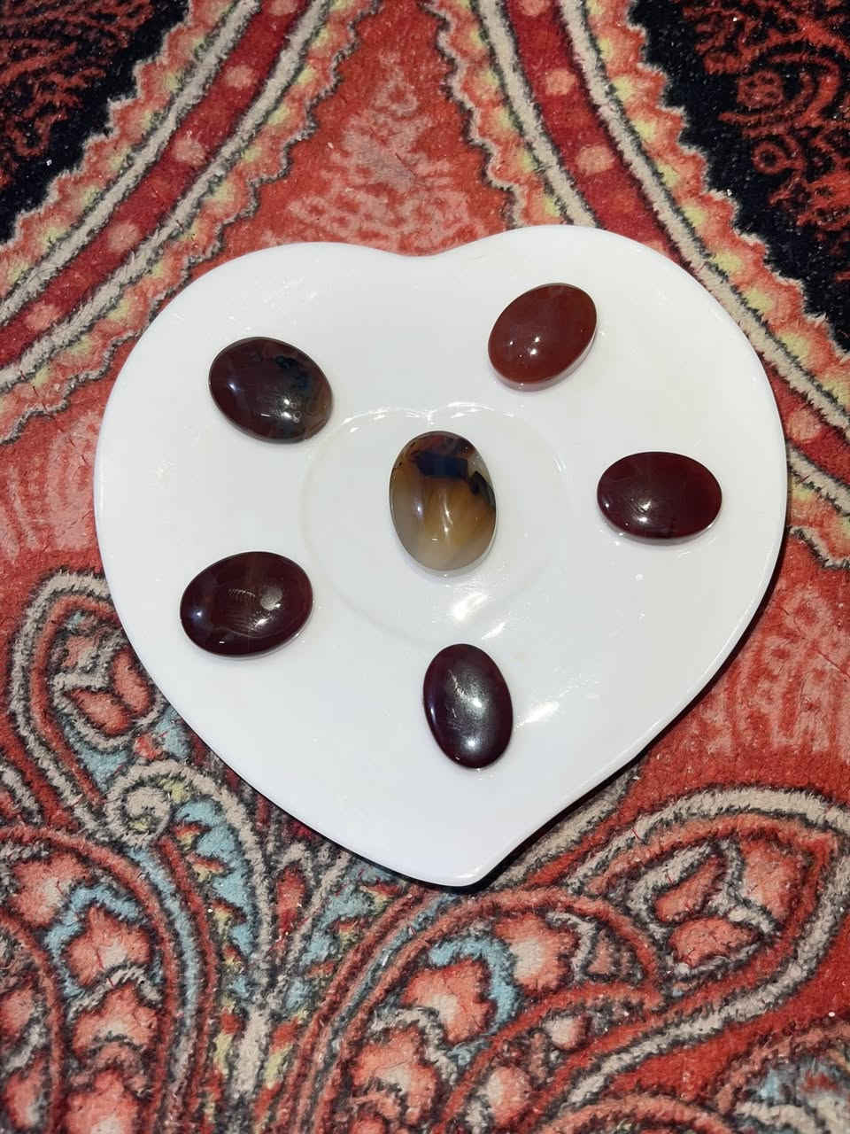 السلام عليكم
مجموعة احجار منوعه اليماني اصلي مو صيني تقريبا صار عندي ٨ سنوات وباقي الاحجار كلمن نوعه الاسعار جيده


**إذا كنت صاحب هذا الإعلان وتريد حذفه لأي سبب، رجاءا أرسل رسالة إلى الدعم الفني**